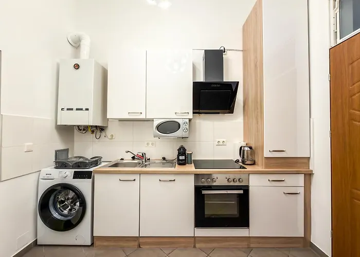 N18 Enjoy New Beautiful Spacey Ac Quiet Street * Wenen