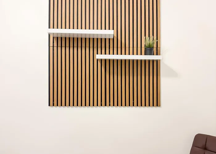 Apartment N18 Enjoy New Beautiful Spacey Ac Quiet Street *